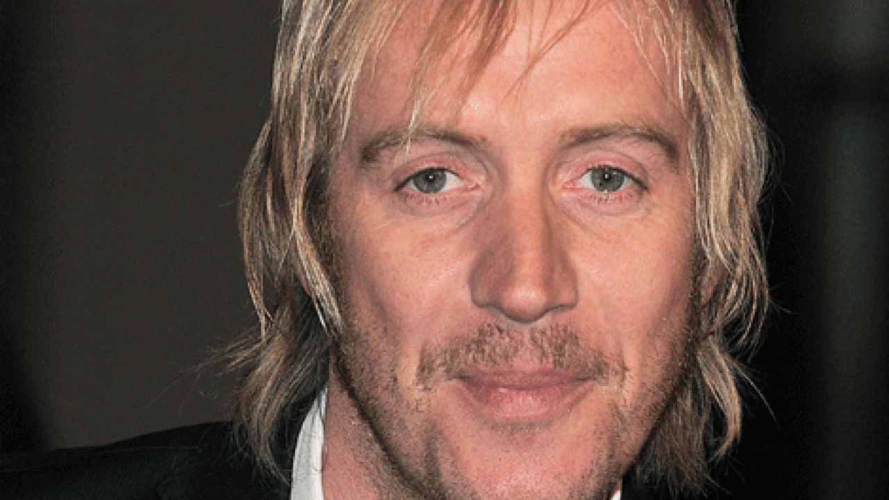 James Bond 23 : Rhys Ifans au casting ? | Premiere.fr