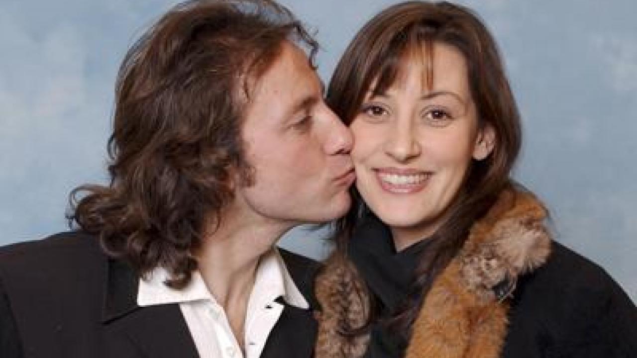 La Ferme Célébrités 3 : La Femme De Philippe Candeloro A Dit Non à TF1 ...