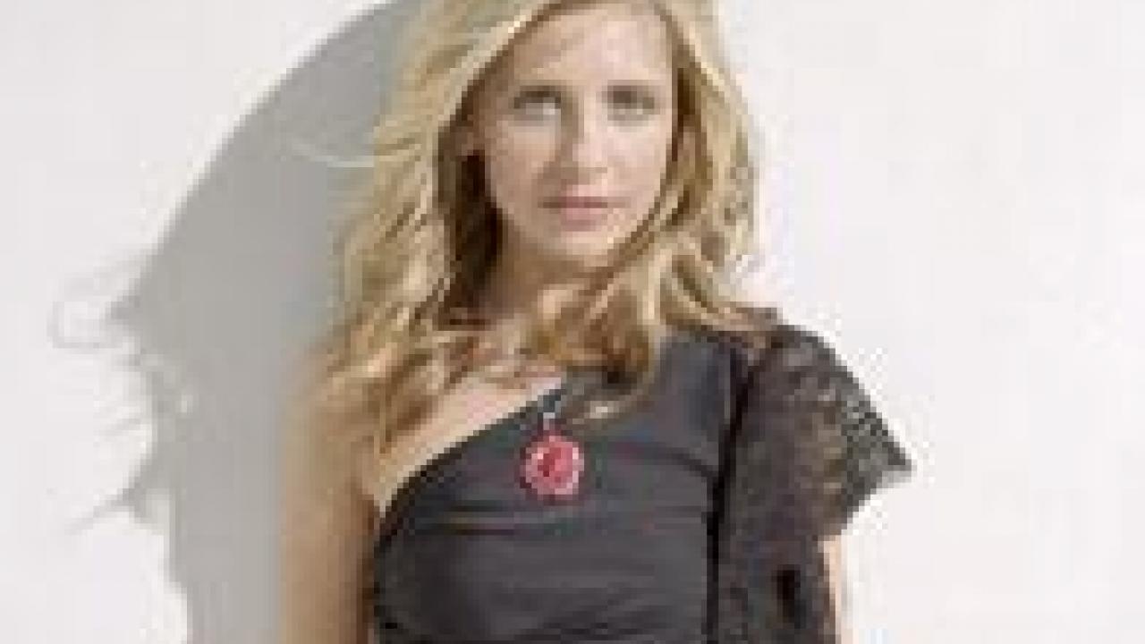 Sarah Michelle Gellar se dénude pour Maxim ! | Premiere.fr