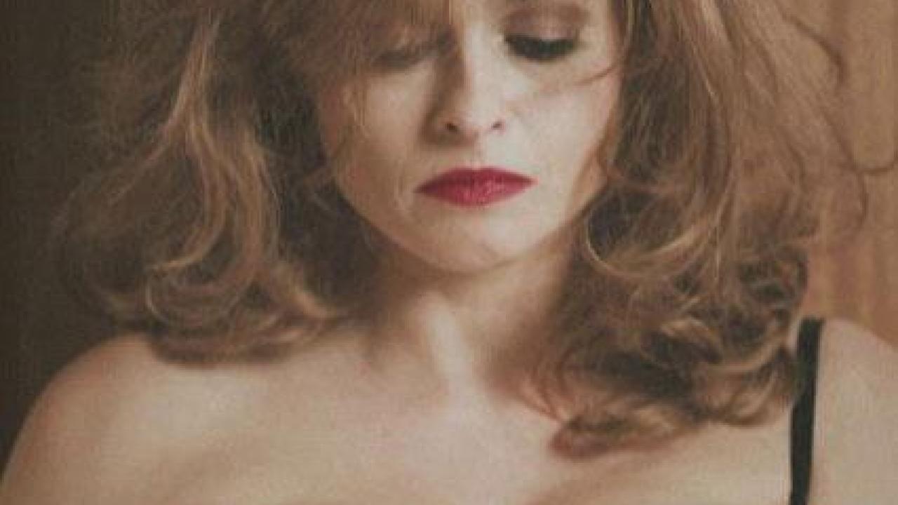 VIDEO - Helena Bonham Carter en libraire sexy pour Rufus Wainwright |  Premiere.fr