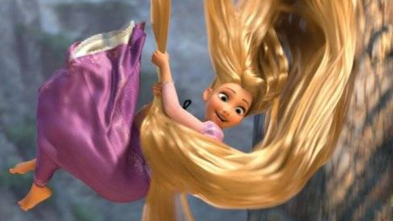 Disney Princesses - Poupee Princesse Disney Raiponce et sa longue chevelure  - La Poste