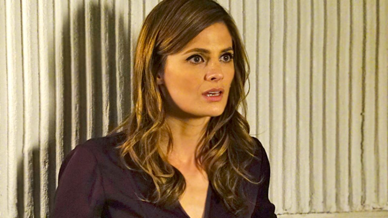 Castle Saison 8 Beckett Stana Katic Va T Elle Mourir Dans Le Final Premiere Fr