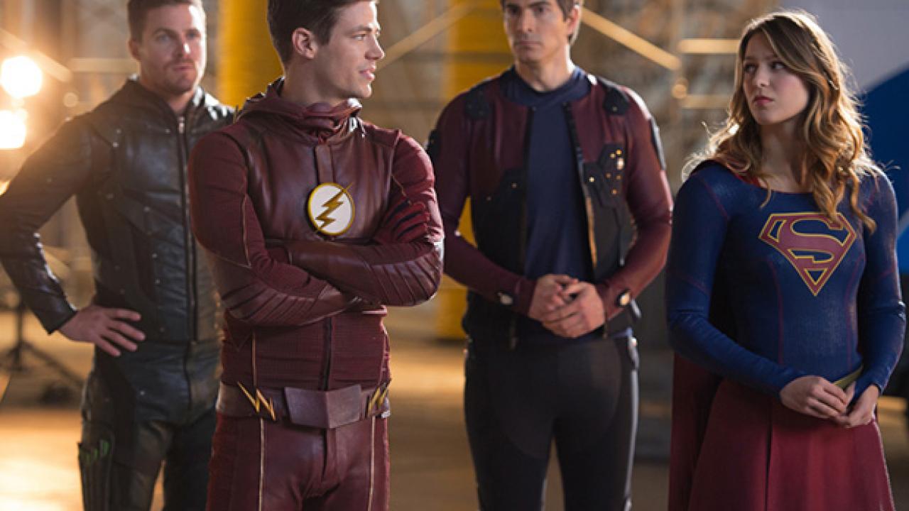 Le Synopsis Du Super Crossover Arrow The Flash Et Supergirl En Dit Long Premiere Fr