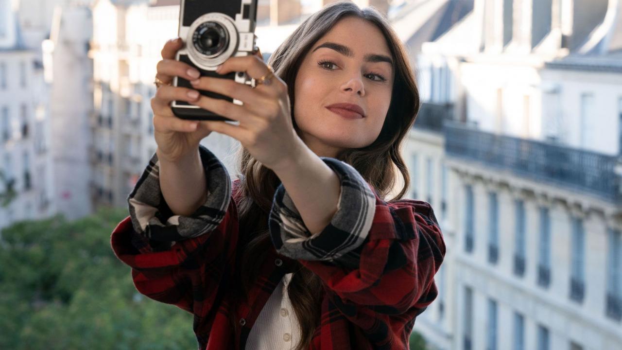 what to watch on netflix if you like emily in paris