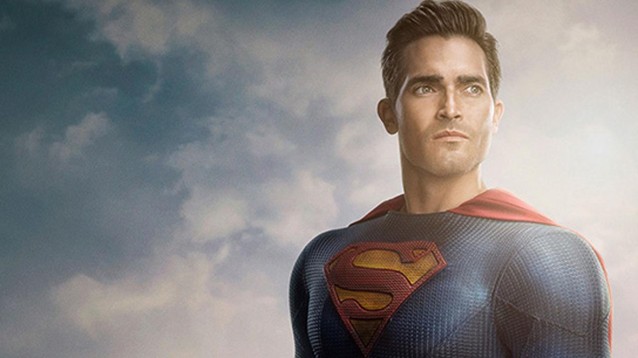 DC dévoile le nouveau costume de Superman pour sa nouvelle série
