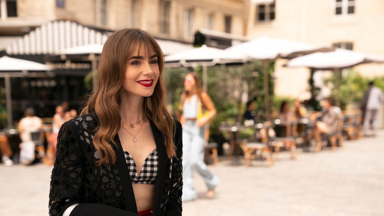 Emily in Paris le tournage de la saison 4 repoussé Premiere.fr